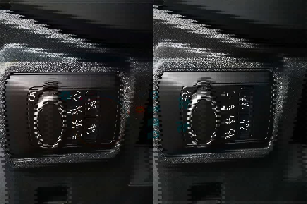 New 2025 Ford Bronco Big Bend image 25