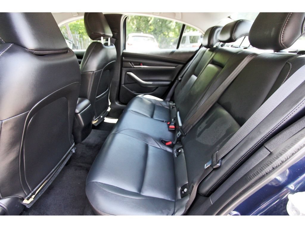Used 2024 MAZDA MAZDA3 s FWD image 11