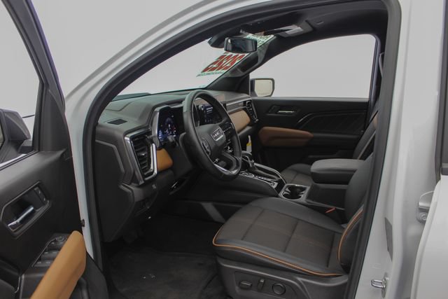 New 2025 GMC Canyon AT4 AWD/4WD image 17