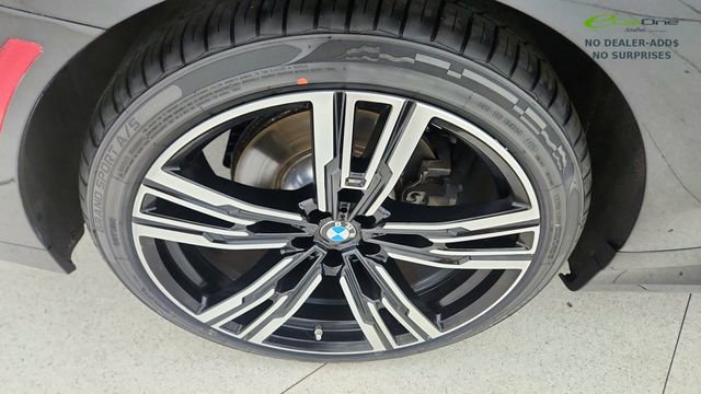 Used 2023 BMW 740i w/ Parking Assistance Package image 57