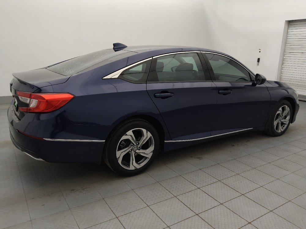 Used 2018 Honda Accord EX image 10