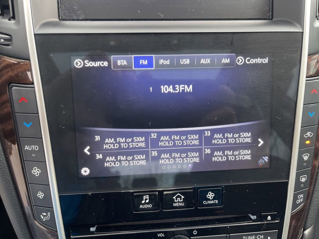 Used 2019 INFINITI Q50 Luxe w/ Essential Package (3.0T Luxe) image 13