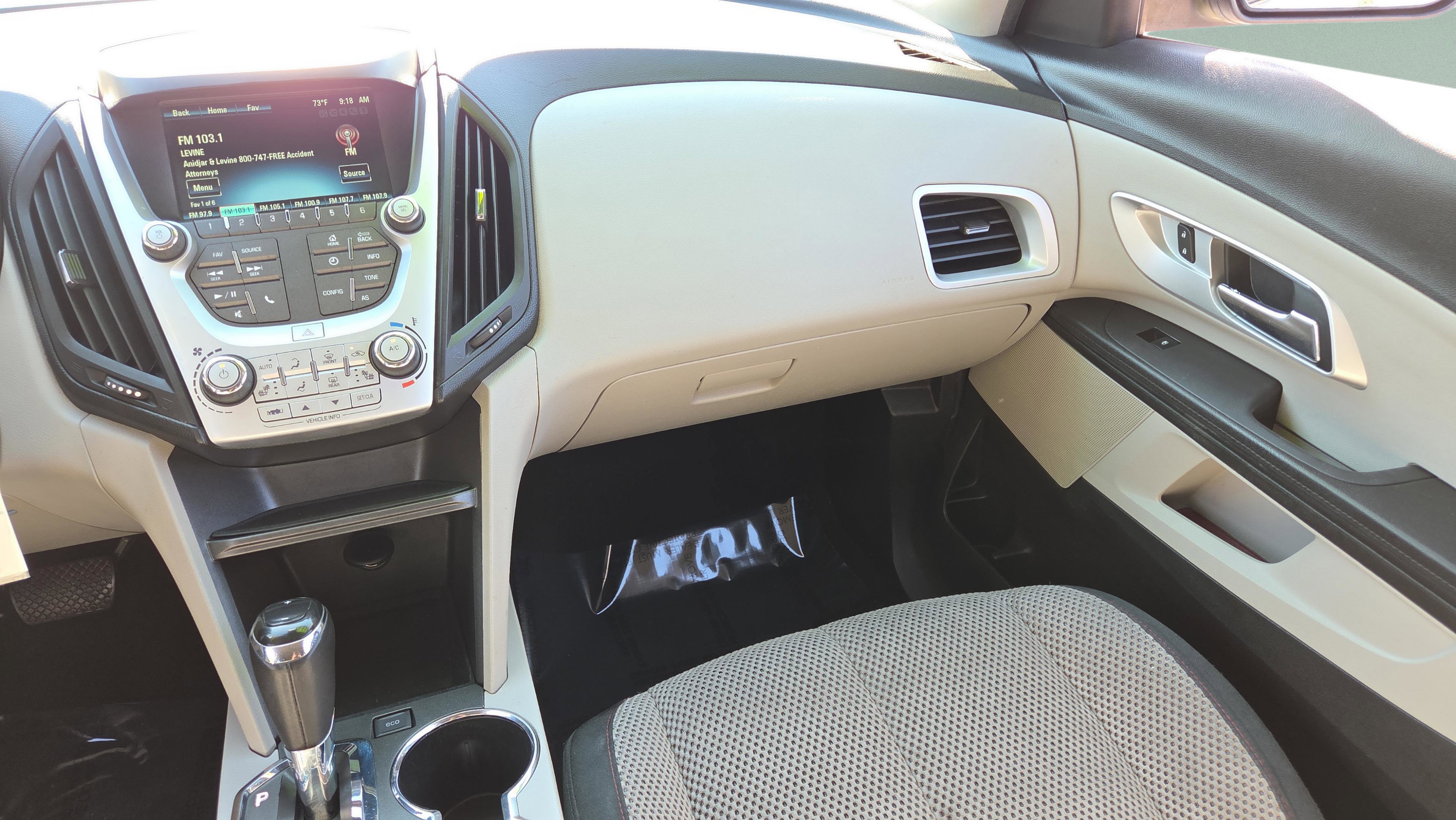 Used 2017 Chevrolet Equinox LT w/ Convenience Package image 14