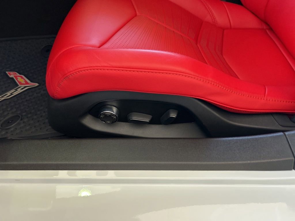 Used 2025 Chevrolet Corvette E-Ray w/ ZER Performance Package image 34