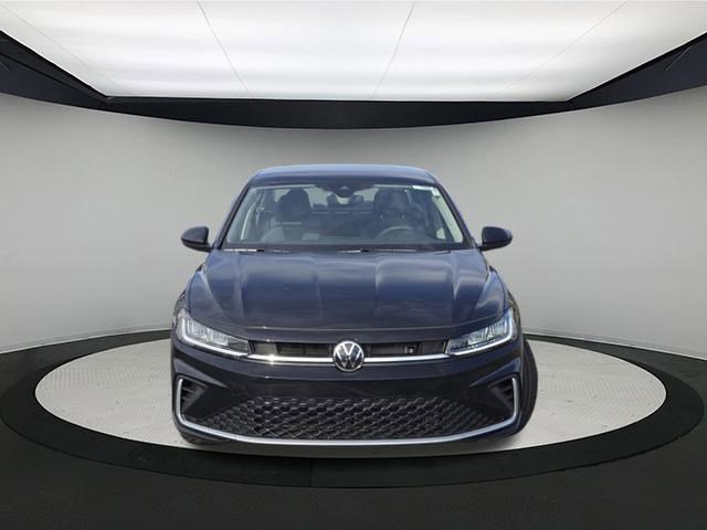 New 2026 Volkswagen Jetta SE image 2