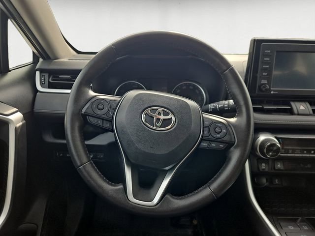 Used 2020 Toyota RAV4 XLE w/ Convenience Package AWD/4WD image 12