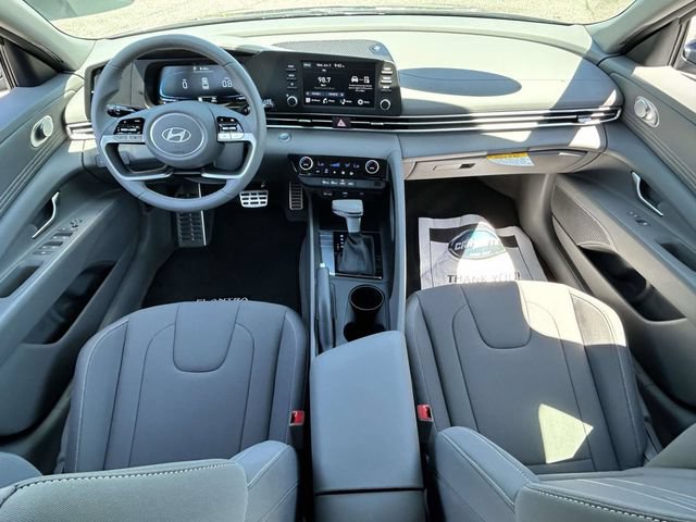 Used 2026 Hyundai Elantra Sport FWD image 10