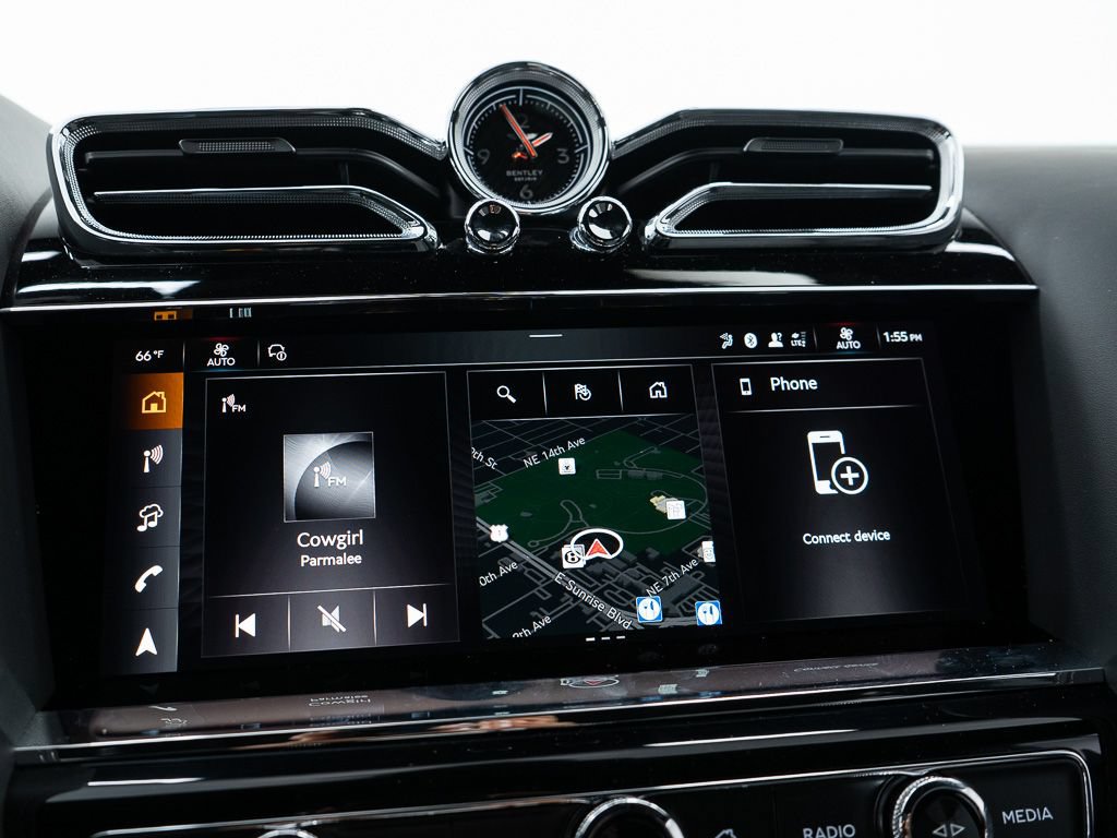 New 2026 Bentley Bentayga Extended Wheelbase AWD/4WD image 40