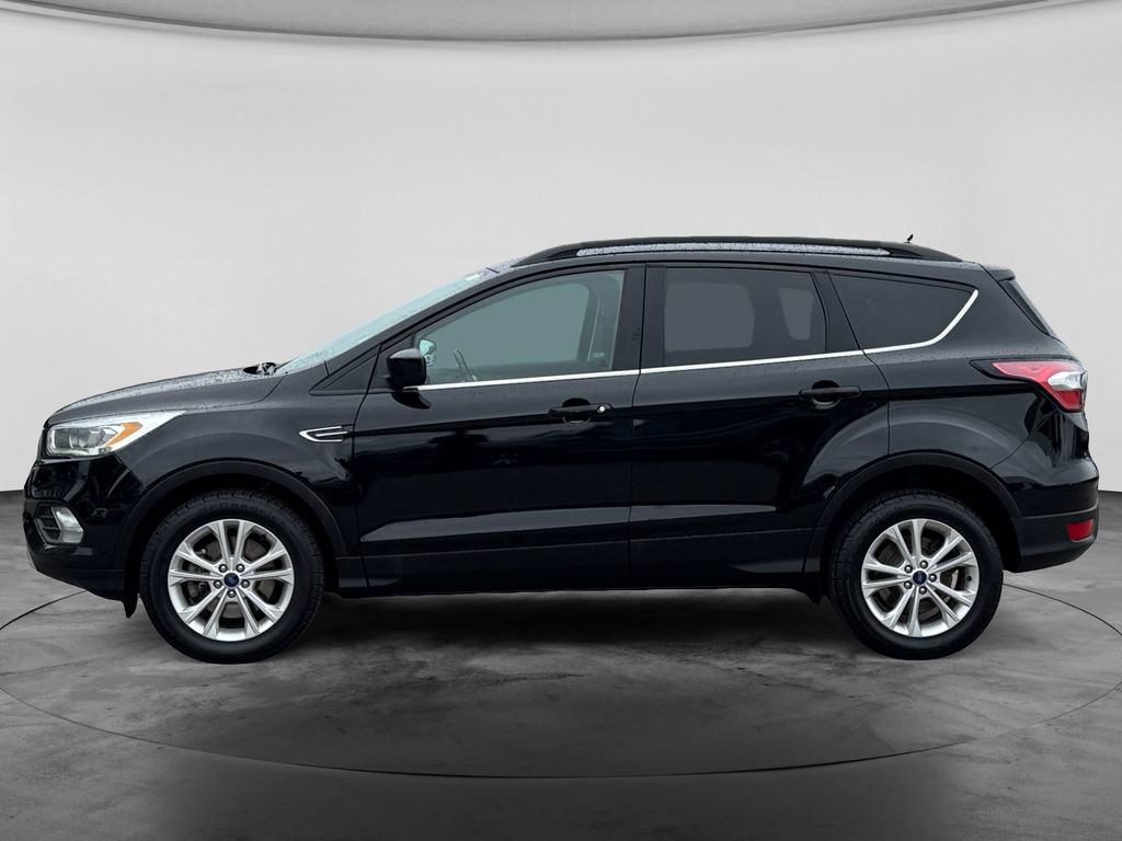 Used 2017 Ford Escape SE w/ SE Leather Comfort Package AWD/4WD image 4