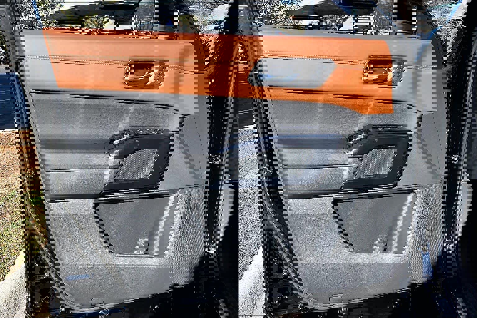 New 2026 Nissan Pathfinder Platinum image 10