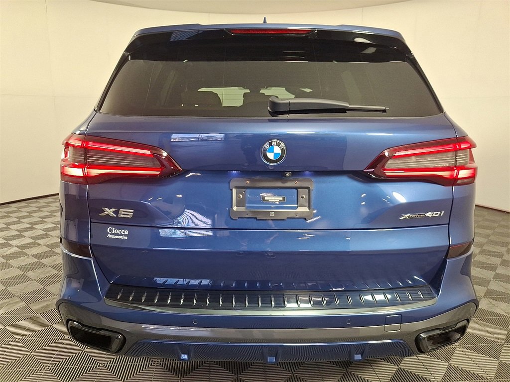 Certified 2023 BMW X5 xDrive40i w/ M Sport Package image 9