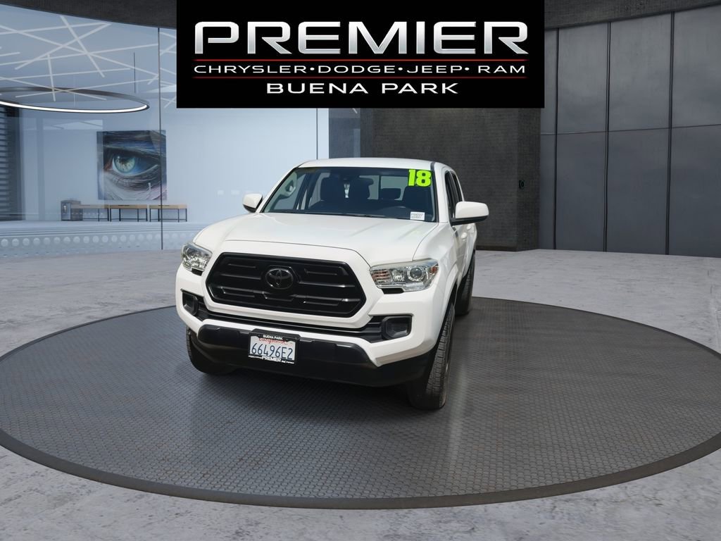 Used 2018 Toyota Tacoma SR w/ SR Convenience Package AWD/4WD image 3