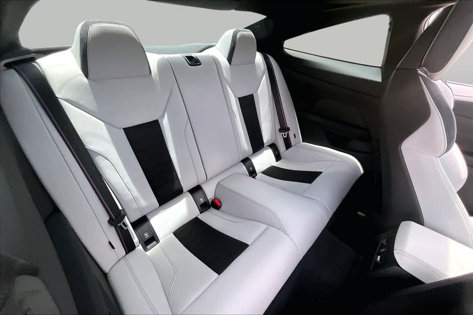 Used 2026 BMW M4 Competition w/ Executive Package RWD image 16