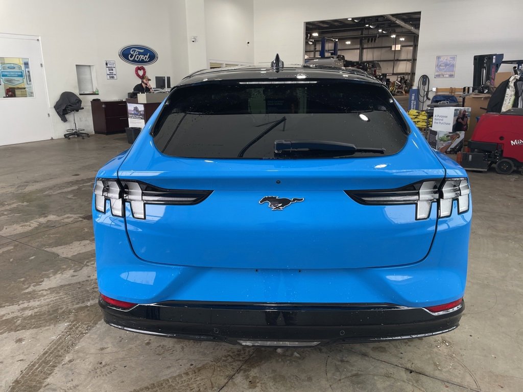 Certified 2022 Ford Mustang Mach-E Premium image 6