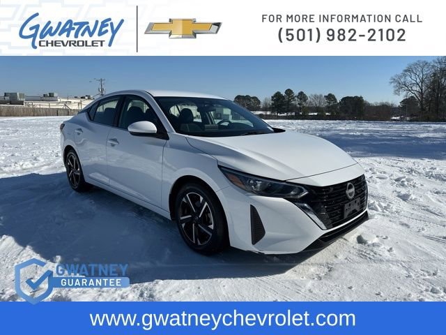 Used 2024 Nissan Sentra SV image 3