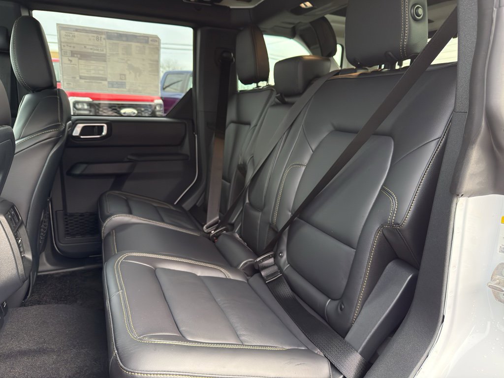 New 2025 Ford Bronco Badlands image 25