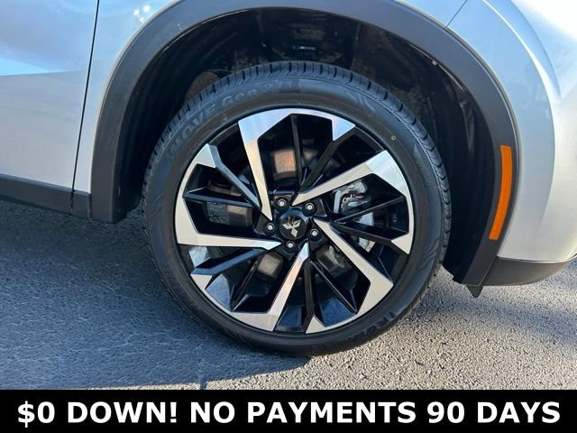 Used 2024 Mitsubishi Outlander SE Black Edition FWD image 8