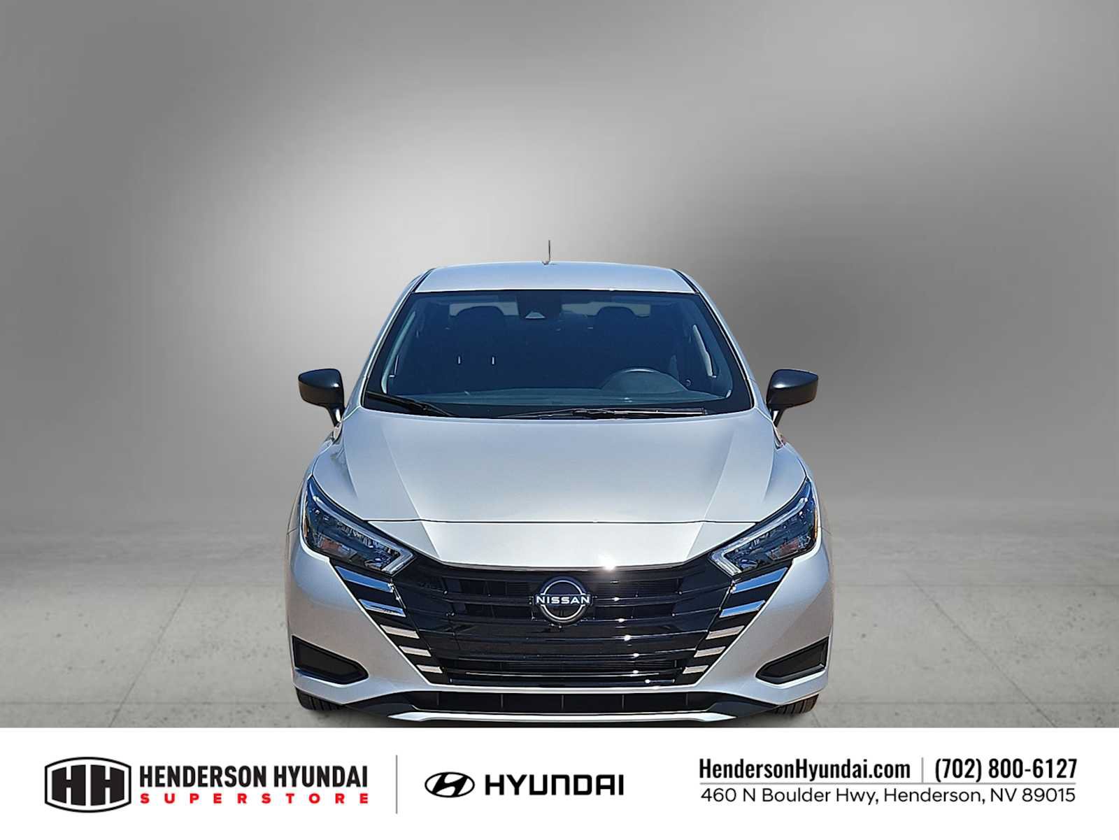 Used 2025 Nissan Versa S w/ Trunk Package FWD image 3