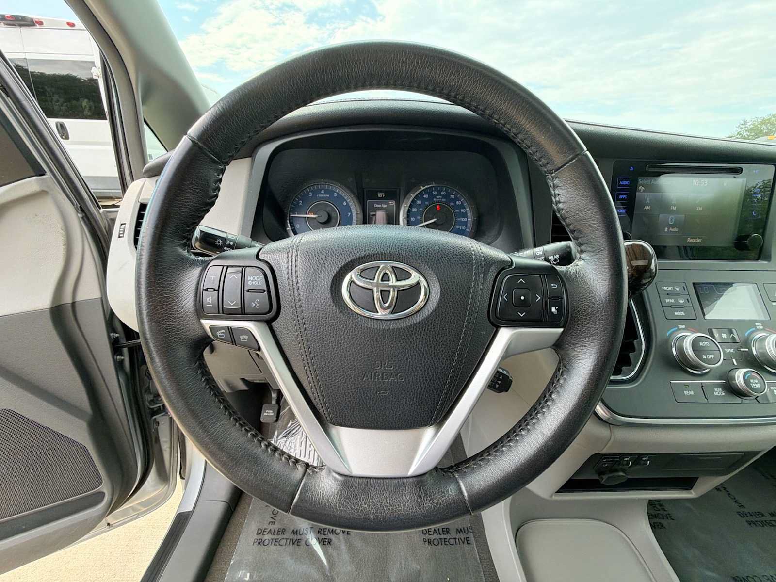 Used 2017 Toyota Sienna XLE AWD/4WD image 20