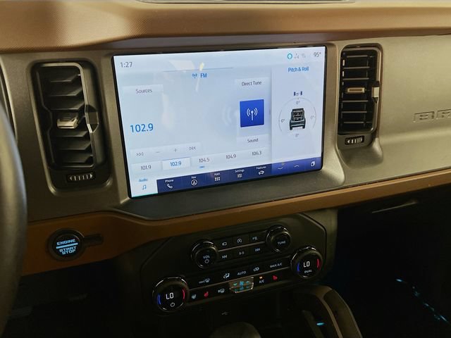 Used 2024 Ford Bronco Outer Banks AWD/4WD image 17