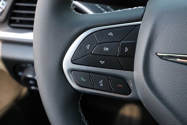 New 2026 Chrysler Pacifica Select image 25