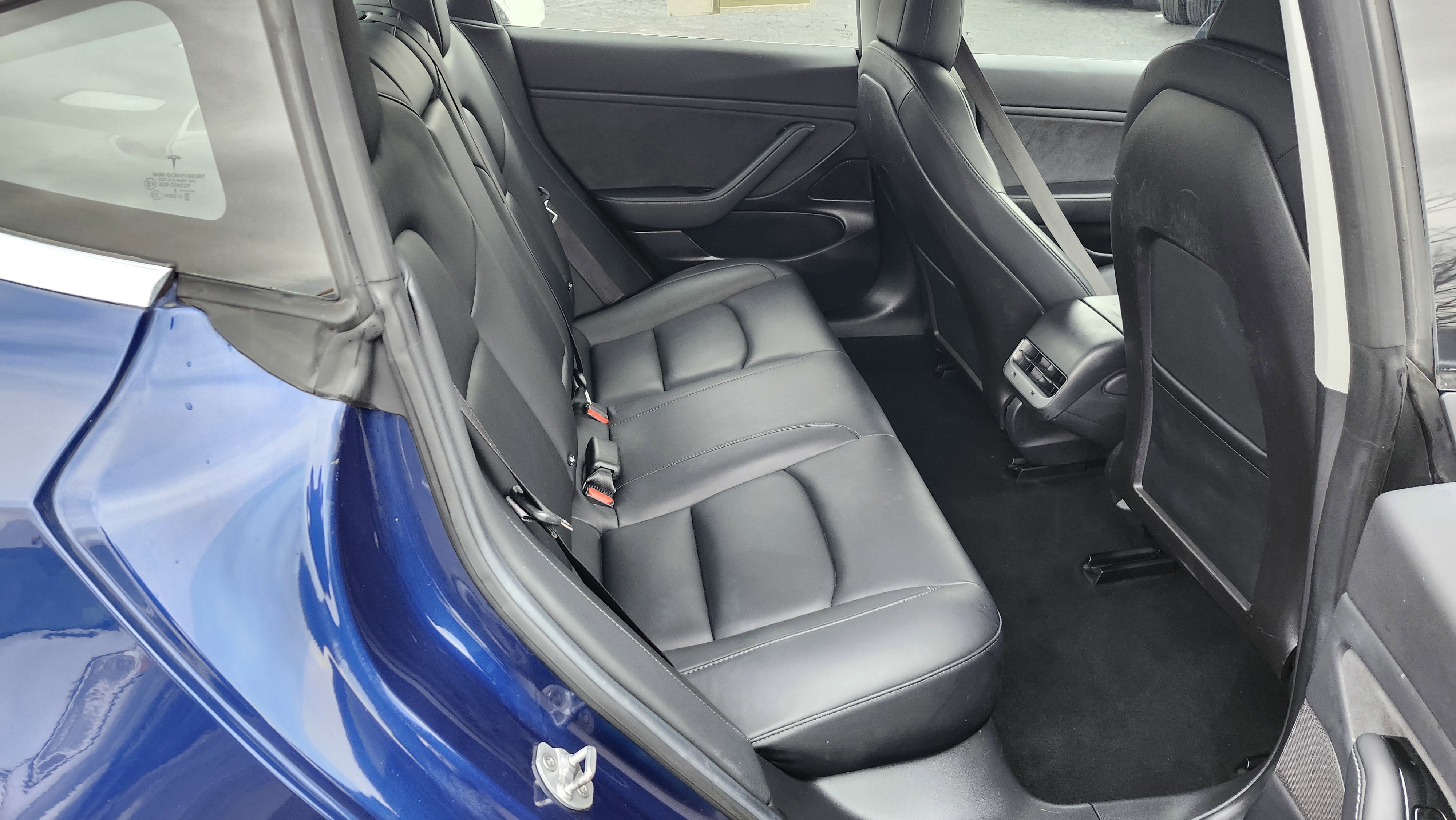 Used 2018 Tesla Model 3 Long Range image 18