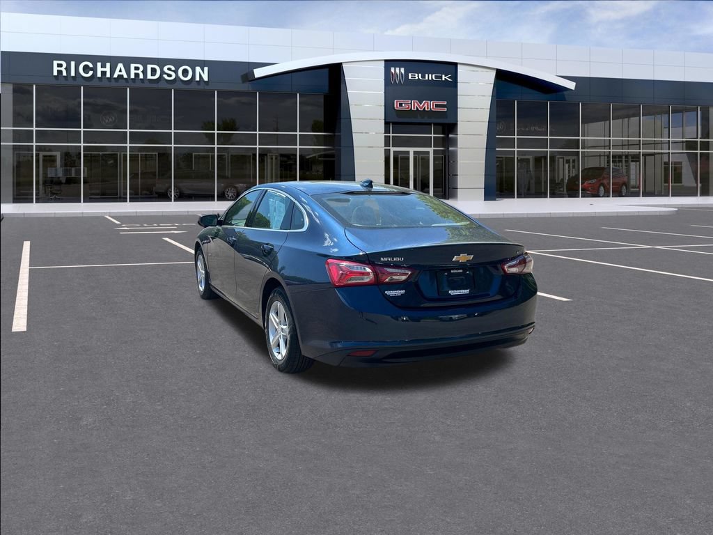Used 2022 Chevrolet Malibu LT FWD image 3