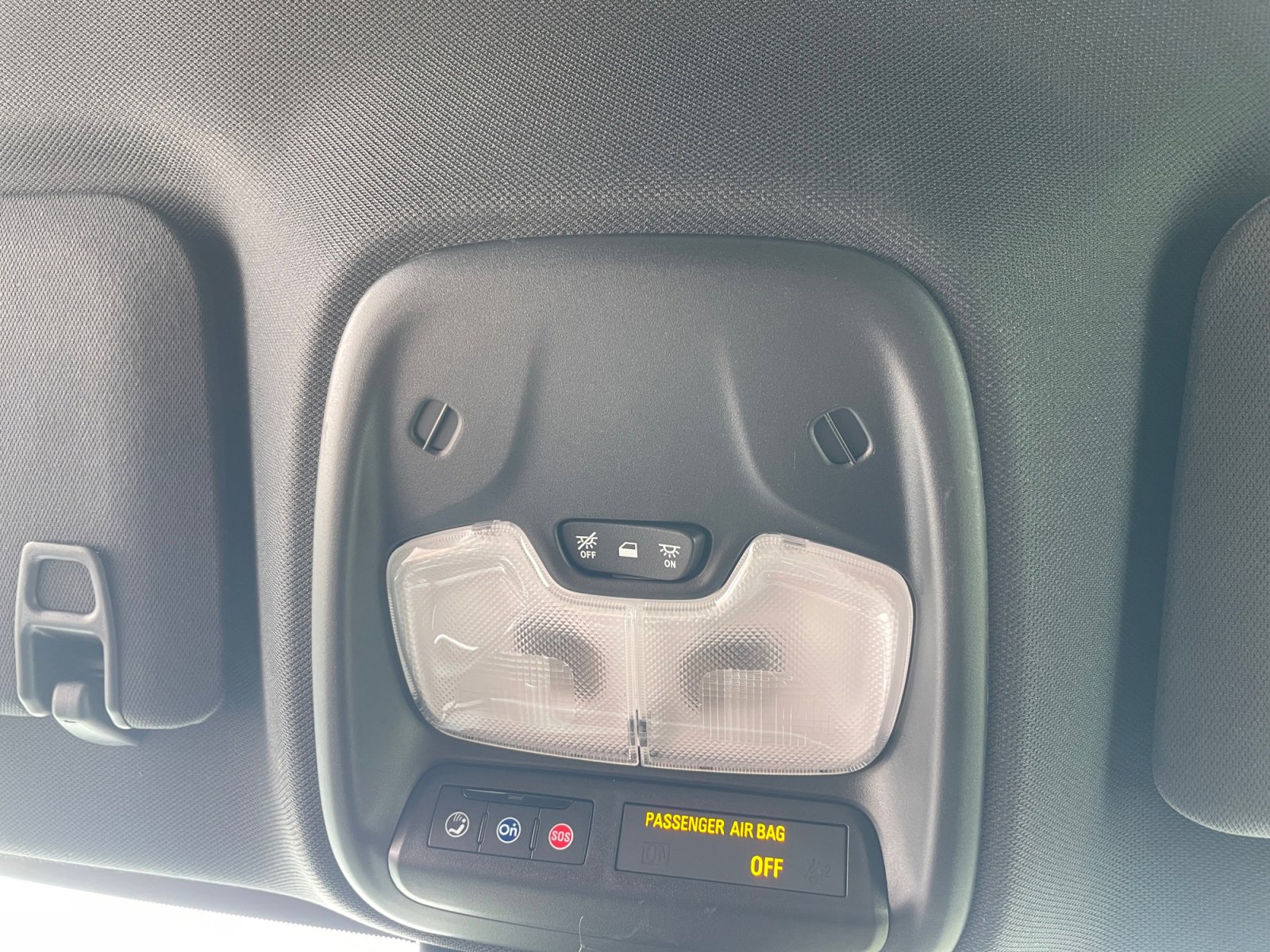 Used 2024 Chevrolet Colorado Z71 image 26