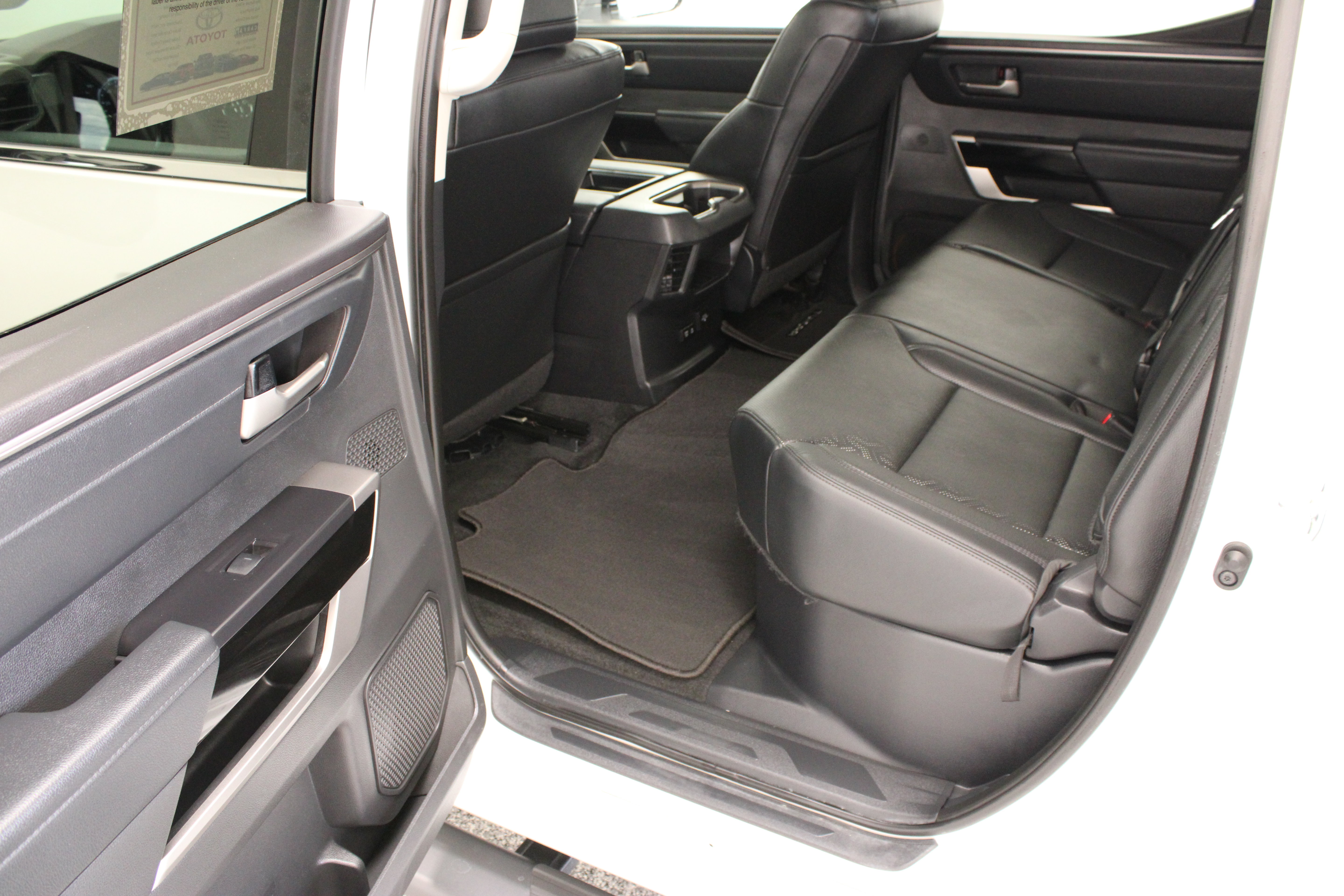 Used 2024 Toyota Tundra Limited RWD image 30