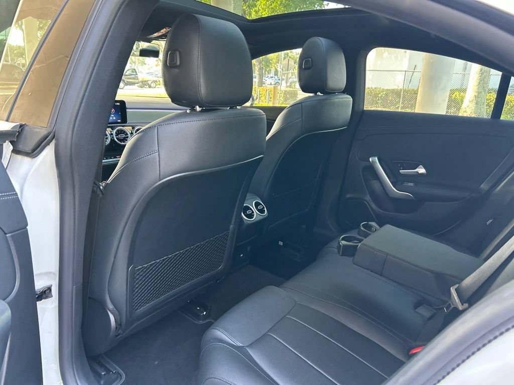 Used 2025 Mercedes-Benz CLA 250 image 40