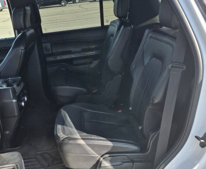 Used 2020 Ford Expedition Limited AWD/4WD image 31