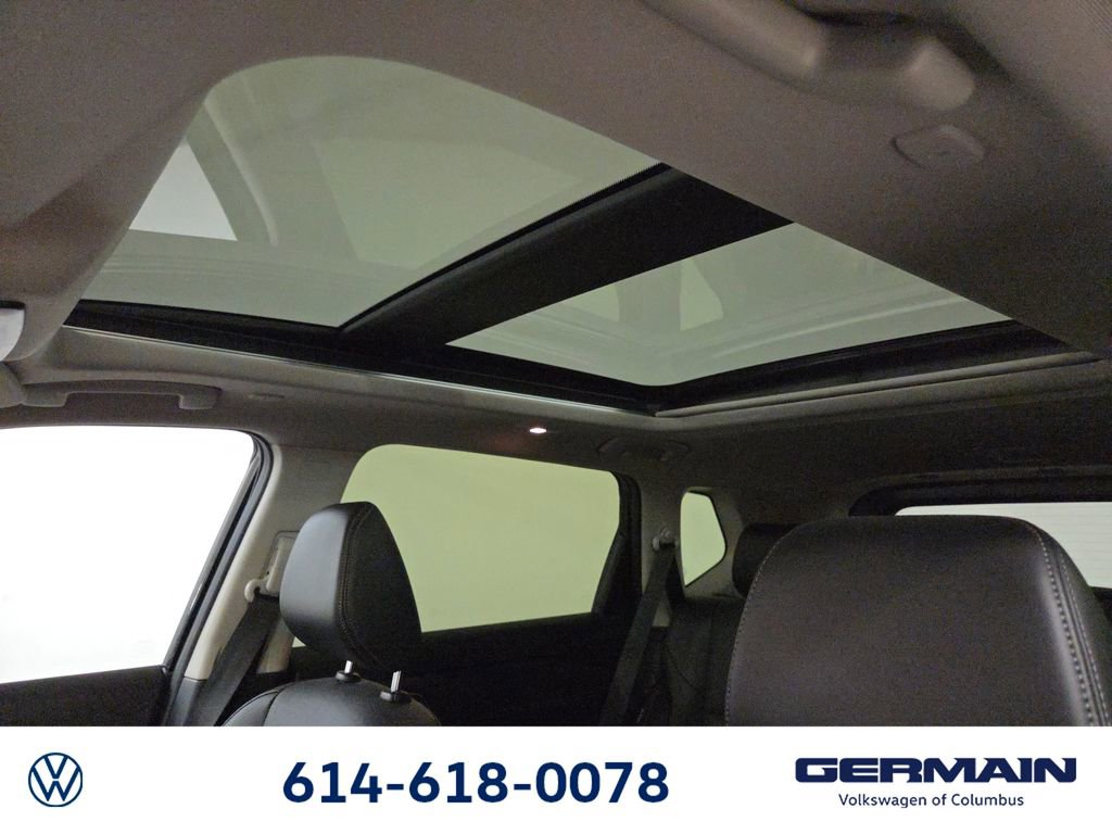 Used 2024 Nissan Rogue Platinum image 39