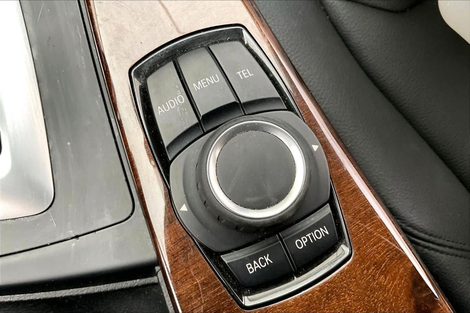 Used 2014 BMW 328i Sedan RWD image 15