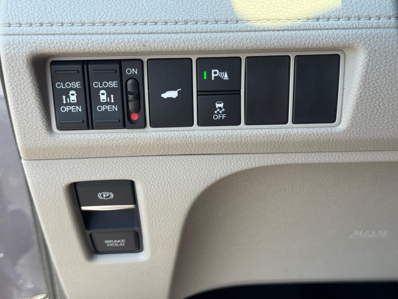 Certified 2026 Honda Odyssey Touring image 25