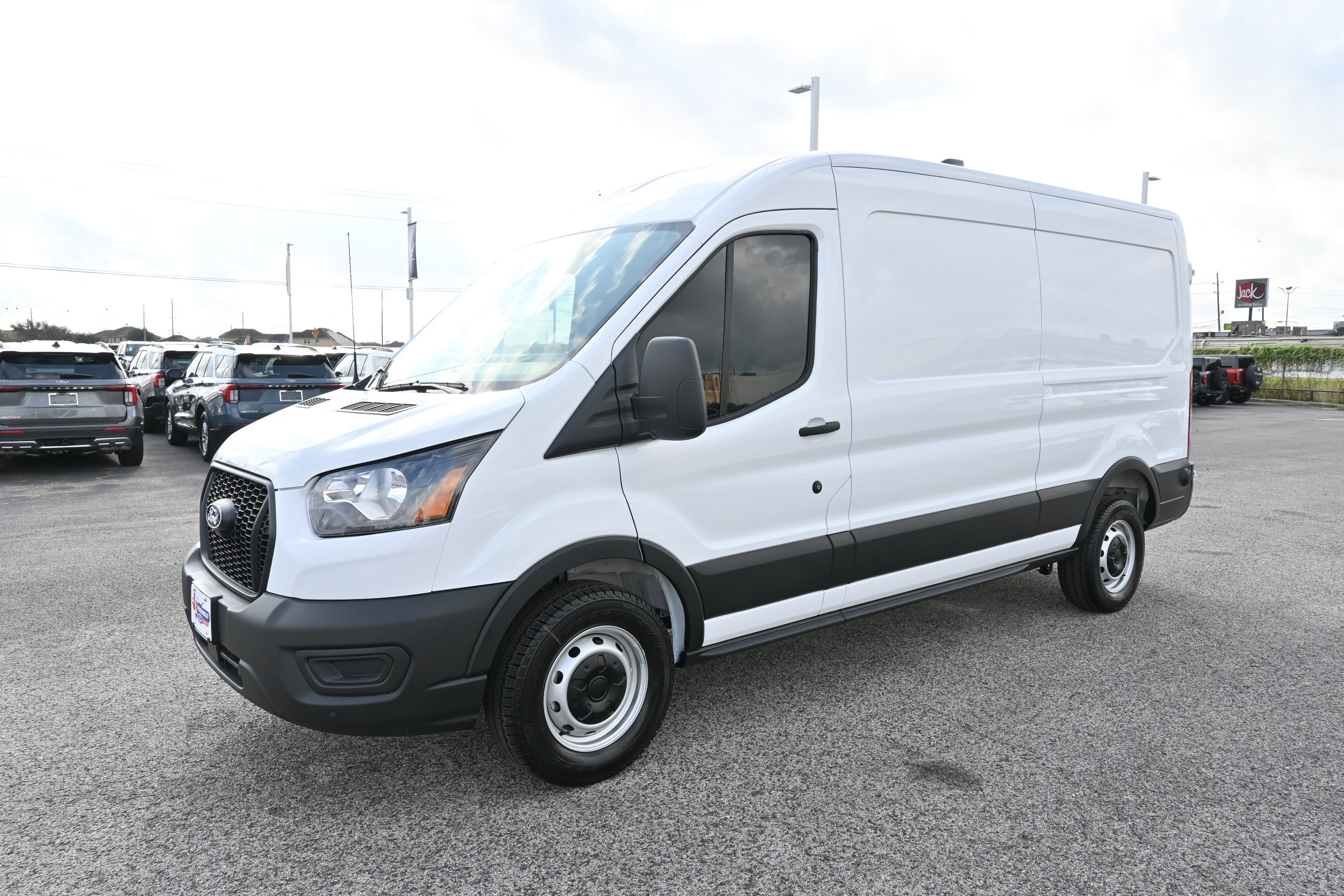 New 2026 Ford Transit 250 148 Medium Roof w/ Load Area Protection Package image 8