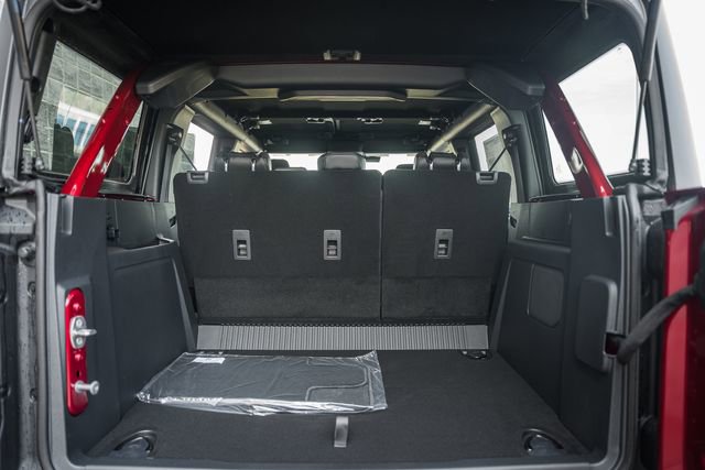 New 2026 Ford Bronco Badlands w/ Sasquatch Package image 14