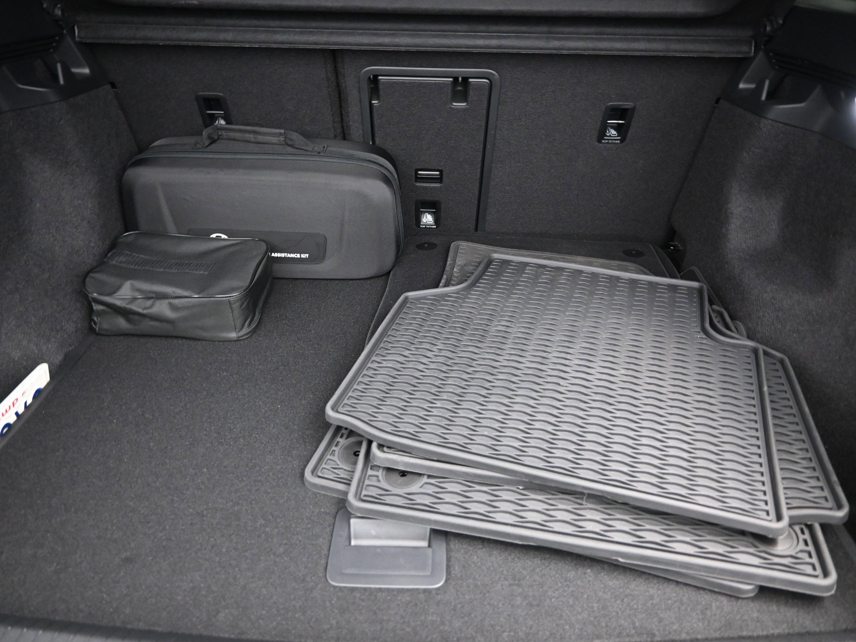 Used 2021 Volkswagen ID.4 1st Edition w/ ID.4 Protection Package image 12