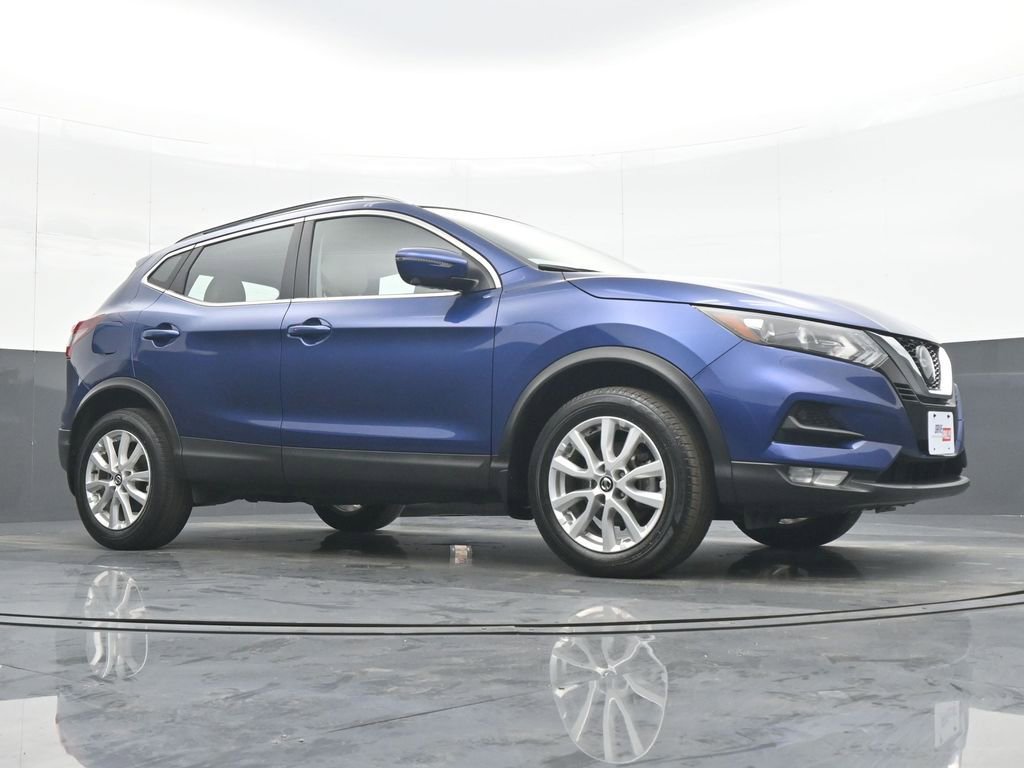 Used 2022 Nissan Rogue Sport SV w/ Technology Package image 32