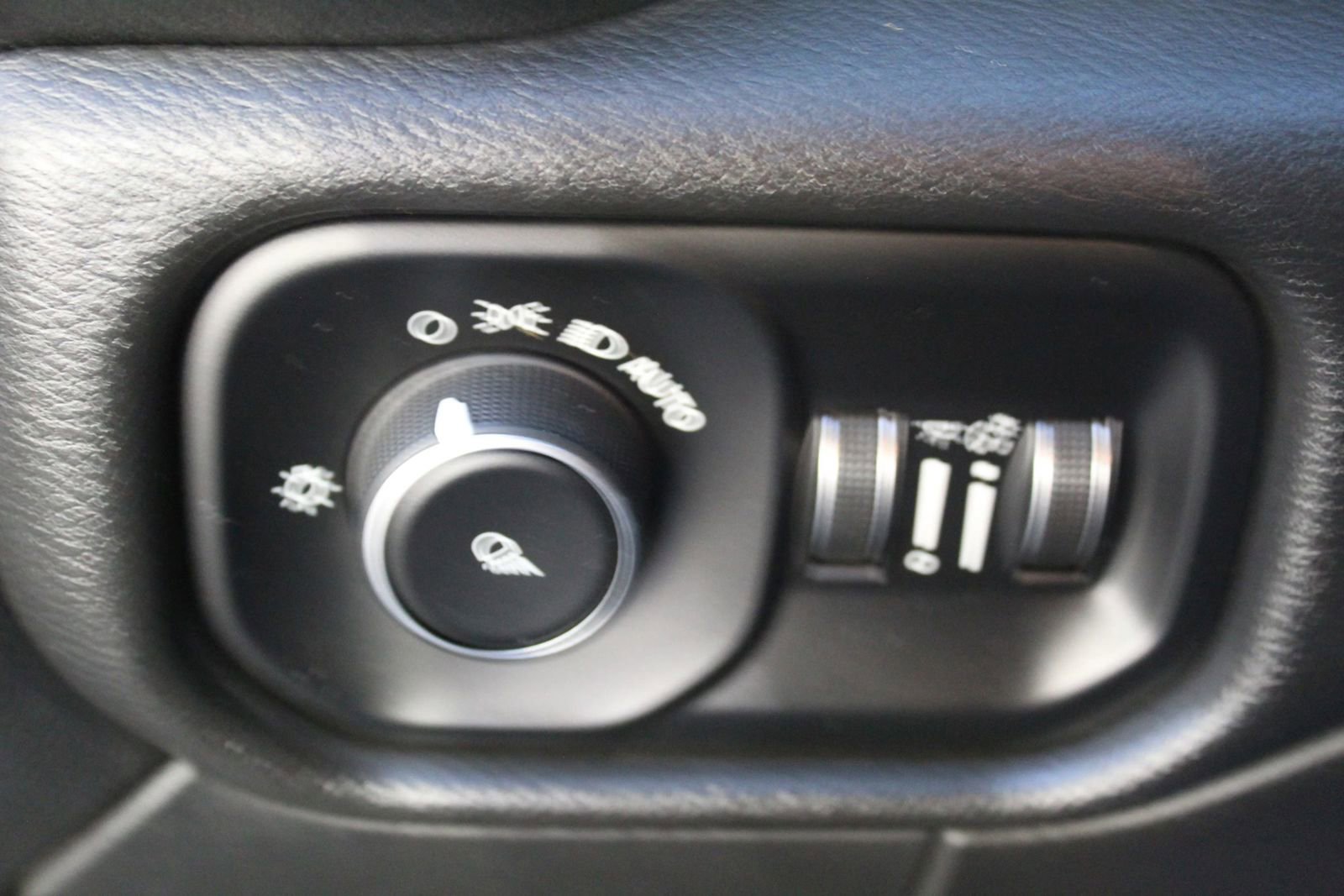 Used 2020 RAM 3500 Tradesman AWD/4WD image 24