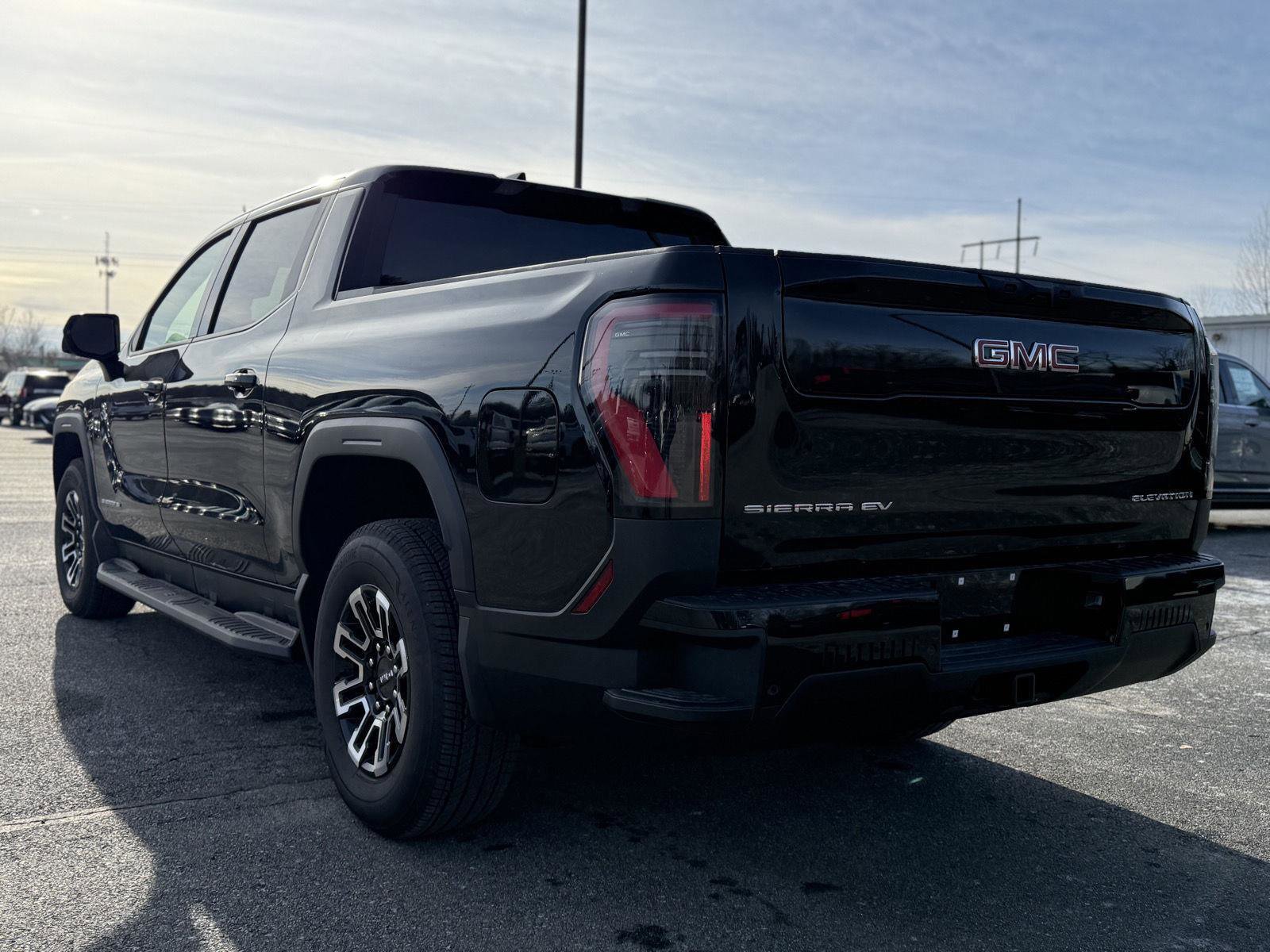 New 2026 GMC Sierra EV Elevation image 8