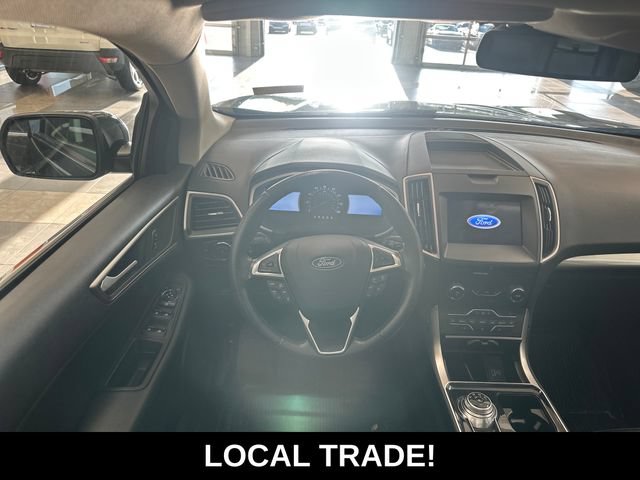 Used 2020 Ford Edge SEL w/ Convenience Package AWD/4WD image 2