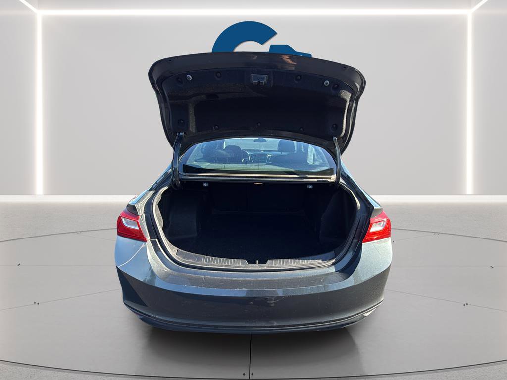Used 2017 Chevrolet Malibu LS FWD image 16