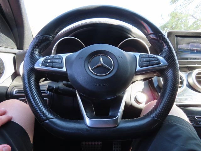 Used 2015 Mercedes-Benz C 300 Sedan image 27