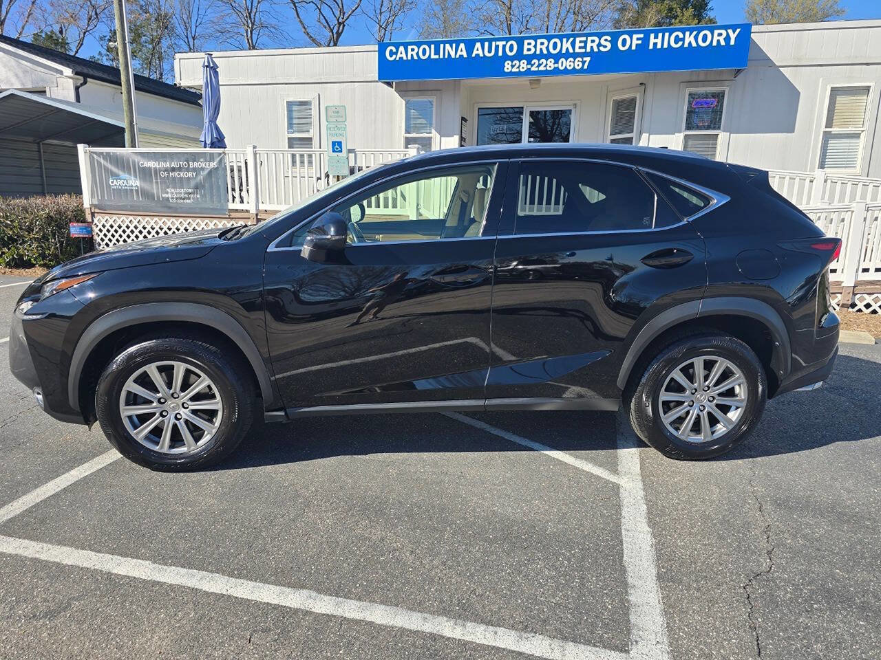 Used 2016 Lexus NX 200t FWD w/ Accessory Package image 3
