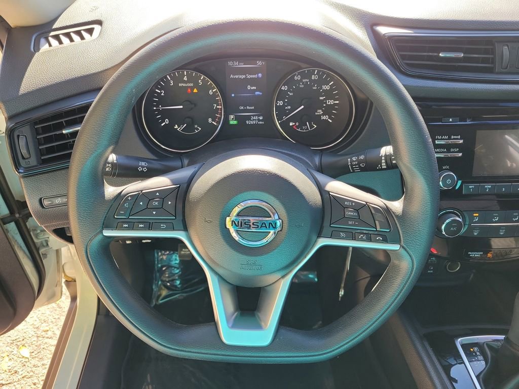 Used 2017 Nissan Rogue S image 27