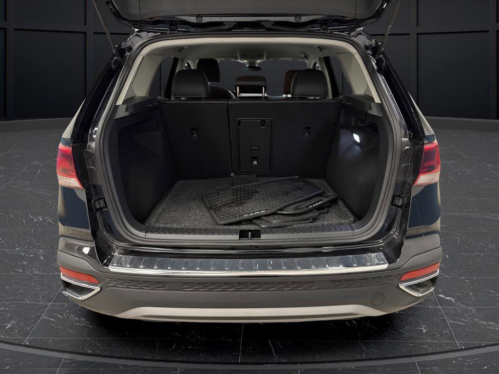 Used 2024 Volkswagen Taos SE image 13