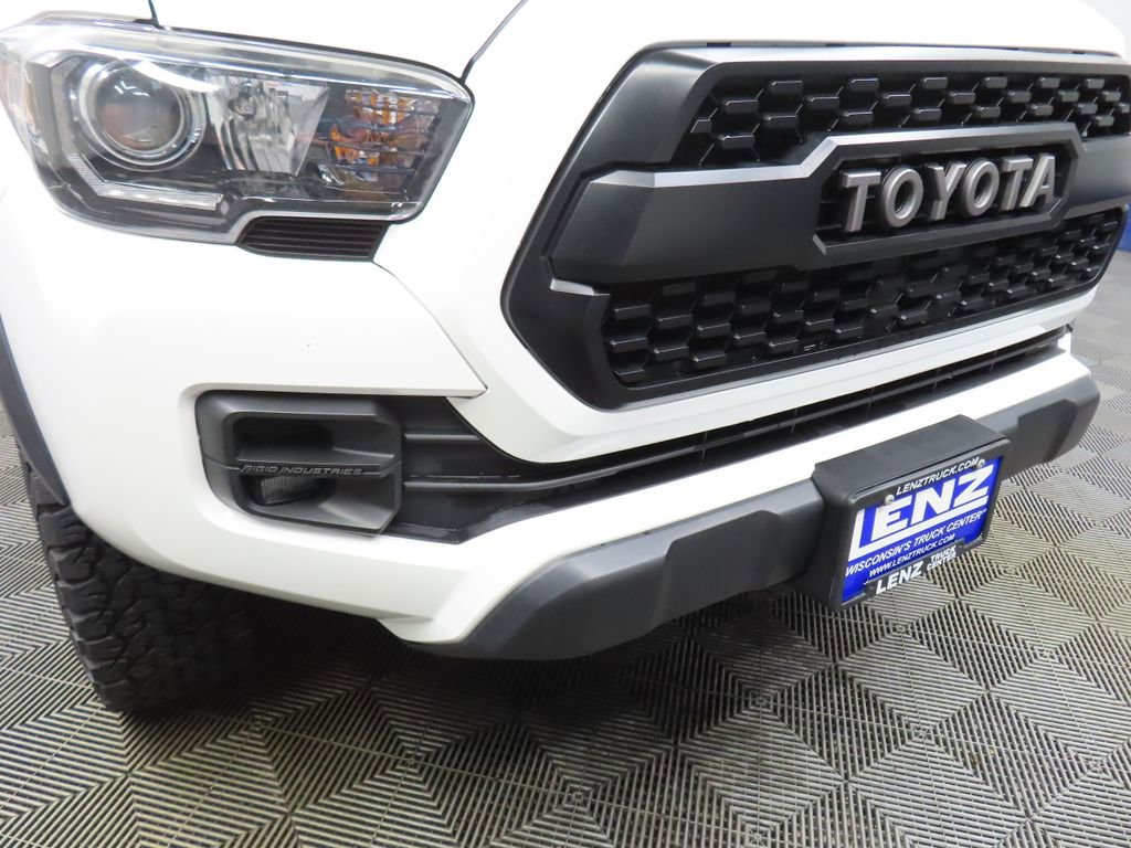 Used 2017 Toyota Tacoma TRD Pro image 37