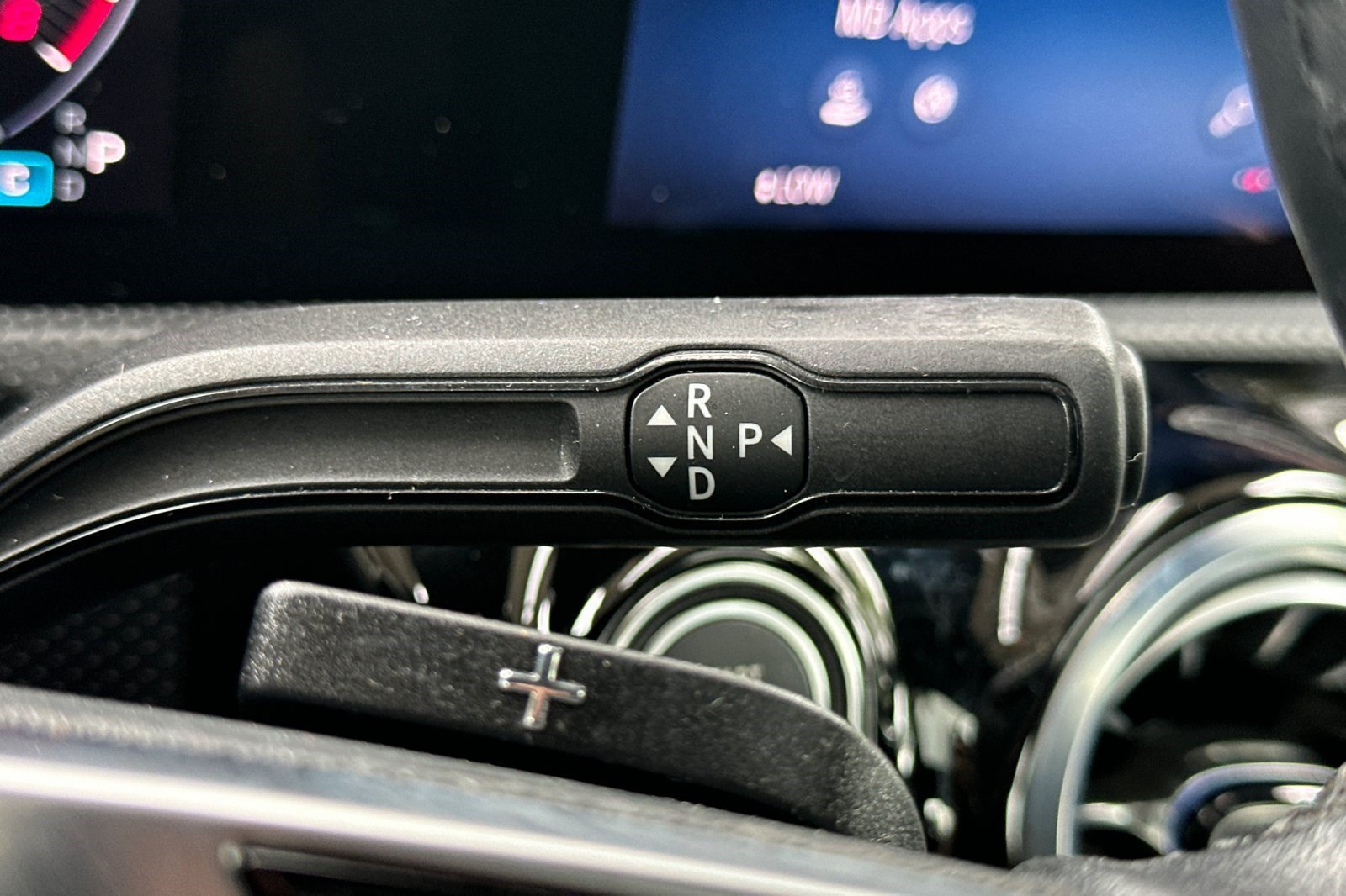 Certified 2025 Mercedes-Benz CLA 250 4MATIC image 17