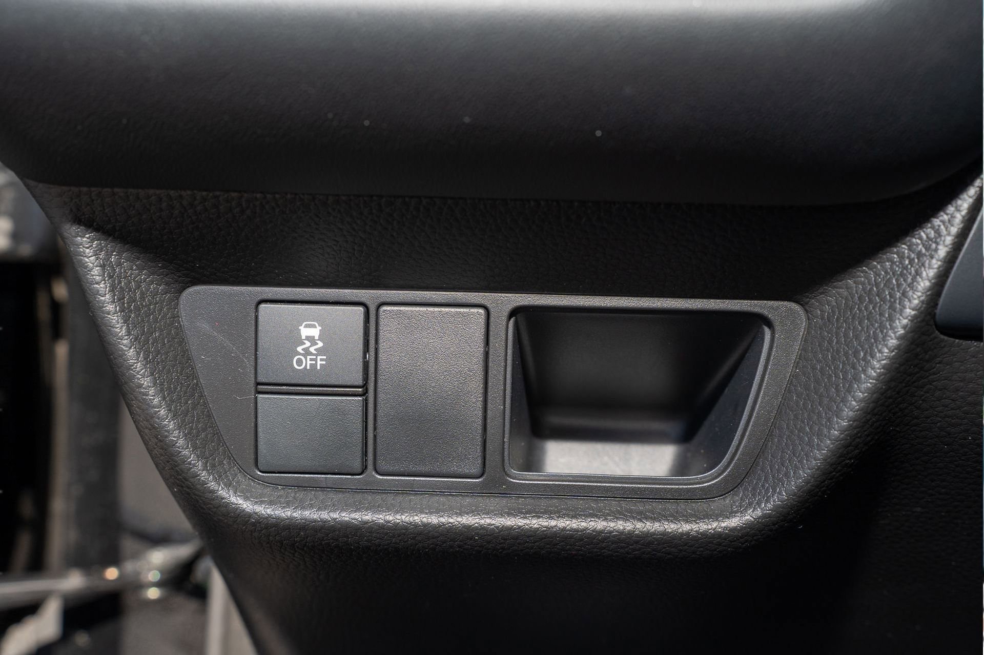 Certified 2024 Honda HR-V Sport image 28