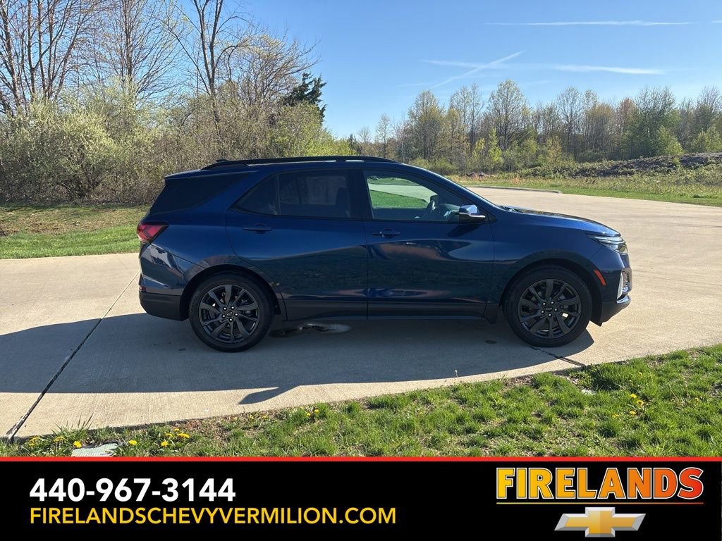 Used 2022 Chevrolet Equinox RS w/ RS Leather Package FWD image 10